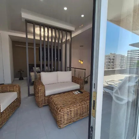 Апартаменты Lux Penthouse