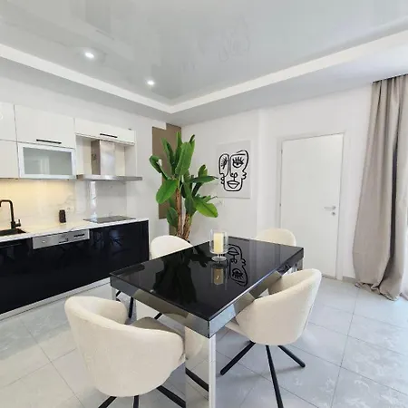 Lux Penthouse
