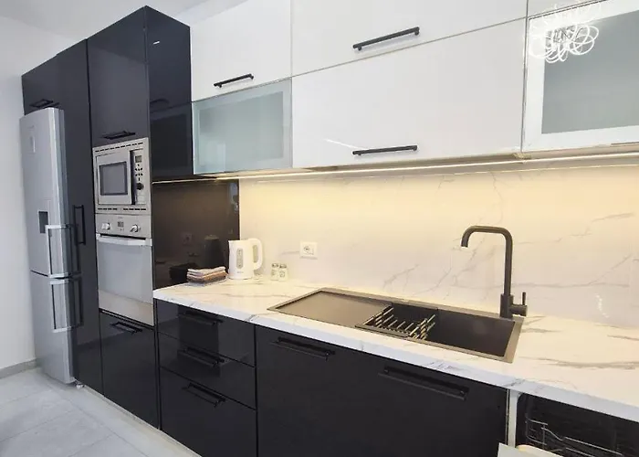 Lux Penthouse 아파트