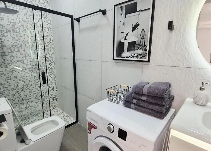 Lux Penthouse * Durrës